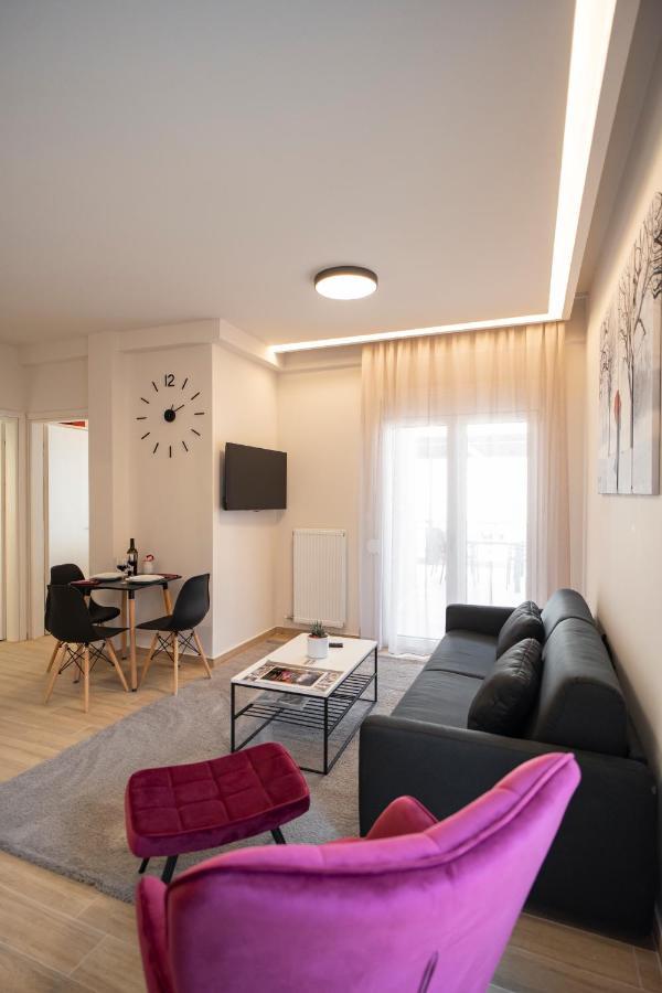 Palace Apartment *